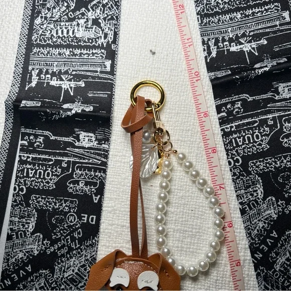 Paris Twilly Set & Dog Bag Charm - Picture 4 of 12